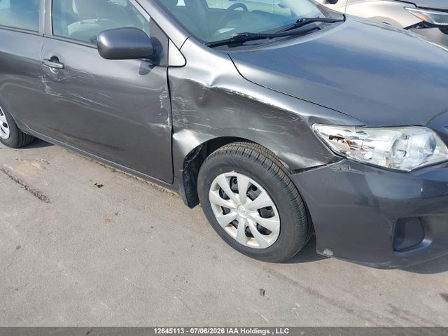 2013 Toyota Corolla S/le მანქანა იყიდება აუქციონზე, vin: 2T1BU4EE2DC945262, აუქციონის ნომერი: 12645113