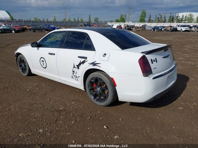Auction sale of the 2017 Chrysler 300c Platinum, vin: 2C3CCASG6HH560282, lot number: 12645115