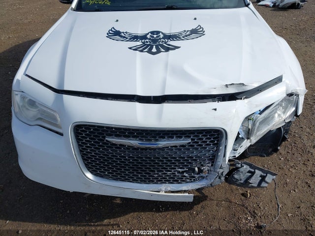 Chrysler 300c Platinum 2017 2C3CCASG6HH560282 Image 6