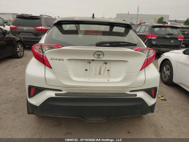 Toyota C-HR 2020 JTNKHMBX7L1063559 Image 17