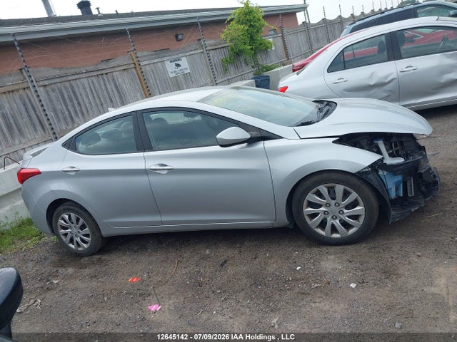 Продажа на аукционе авто 2012 Hyundai Elantra Gl, vin: 5NPDH4AE3CH099979, номер лота: 12645142