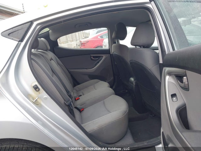Продажа на аукционе авто 2012 Hyundai Elantra Gl, vin: 5NPDH4AE3CH099979, номер лота: 12645142