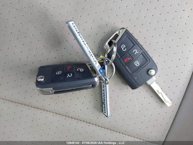 12645143 :رقم المزاد ، 3VV2B7AX4JM127079 vin ، 2018 Volkswagen Tiguan Comfortline مزاد بيع