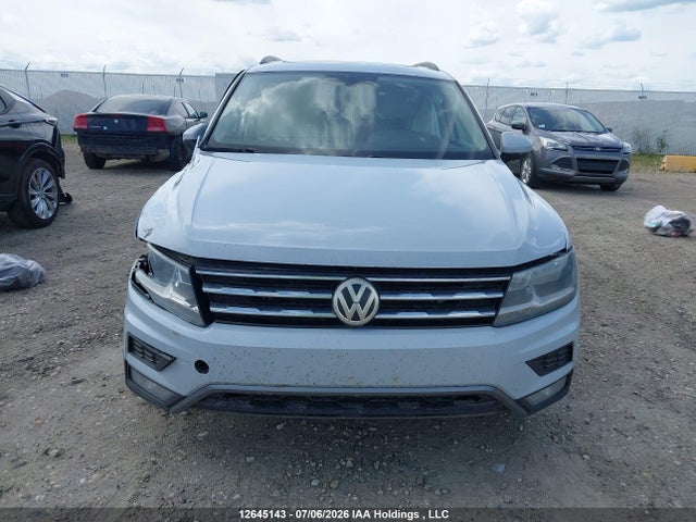 12645143 :رقم المزاد ، 3VV2B7AX4JM127079 vin ، 2018 Volkswagen Tiguan Comfortline مزاد بيع