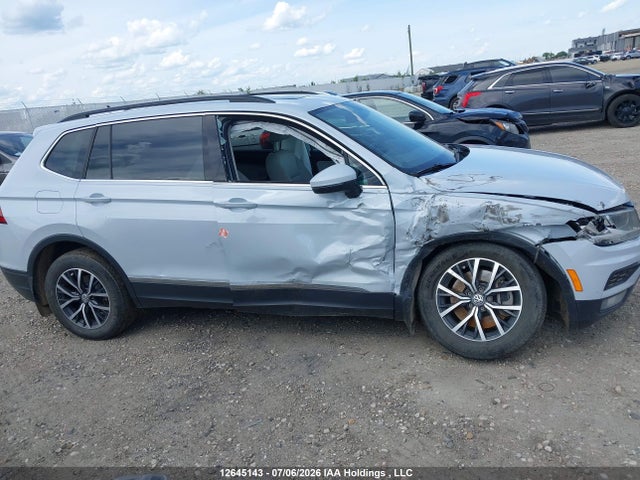 12645143 :رقم المزاد ، 3VV2B7AX4JM127079 vin ، 2018 Volkswagen Tiguan Comfortline مزاد بيع