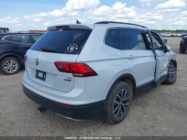 12645143 :رقم المزاد ، 3VV2B7AX4JM127079 vin ، 2018 Volkswagen Tiguan Comfortline مزاد بيع