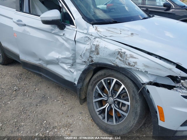 12645143 :رقم المزاد ، 3VV2B7AX4JM127079 vin ، 2018 Volkswagen Tiguan Comfortline مزاد بيع