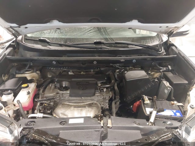 2T3RFREV0JW770811 Toyota Rav4 Adventure/xle