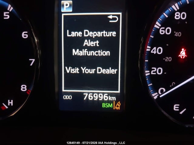 2T3RFREV0JW770811 Toyota Rav4 Adventure/xle