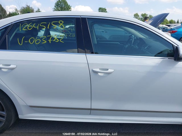 1VWET7A39HC063782 Volkswagen Passat 1.8 Tsi Highline