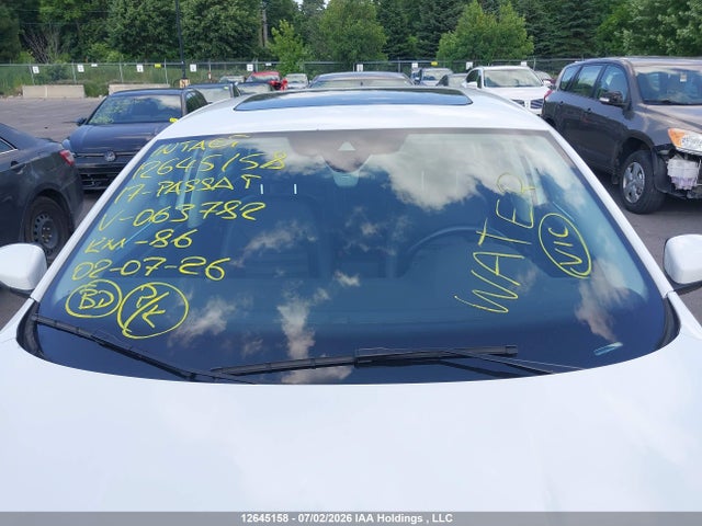 1VWET7A39HC063782 Volkswagen Passat 1.8 Tsi Highline