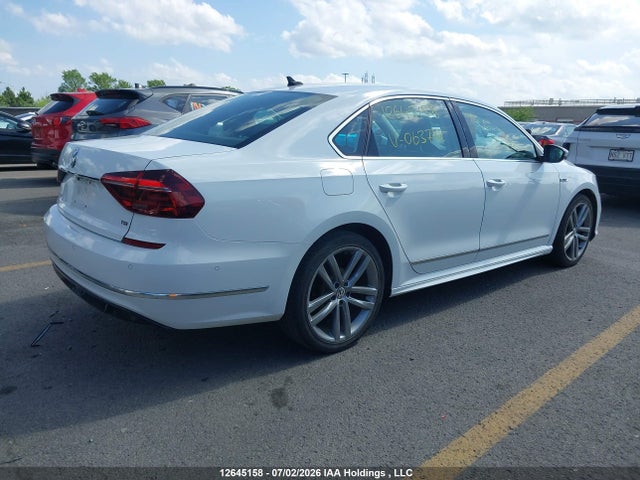 1VWET7A39HC063782 Volkswagen Passat 1.8 Tsi Highline
