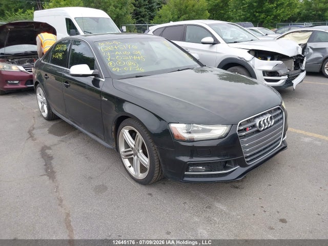 2014 Audi S4 3.0 Technik მანქანა იყიდება აუქციონზე, vin: WAUFGCFLXEA021445, აუქციონის ნომერი: 12645176