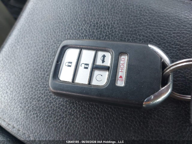 Продажа на аукционе авто 2016 Honda Civic Touring, vin: 2HGFC3B99GH425142, номер лота: 12645185