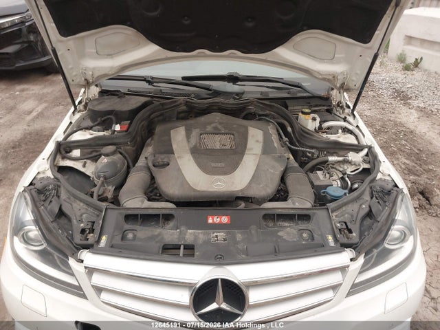 12645191 :رقم المزاد ، WDDGF8BB1CA697757 vin ، 2012 Mercedes-benz C 300 4matic مزاد بيع