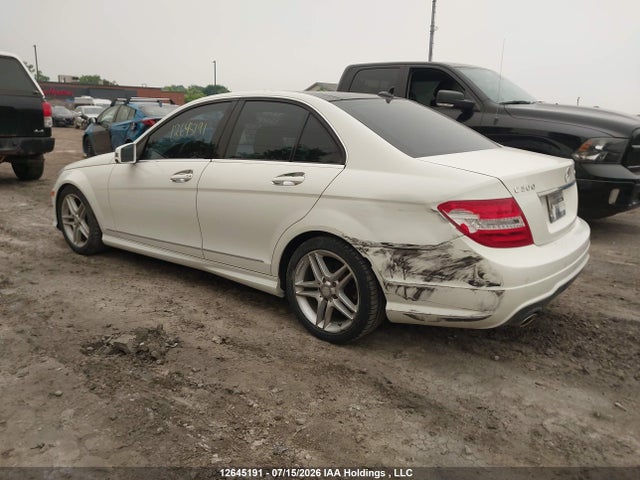 12645191 :رقم المزاد ، WDDGF8BB1CA697757 vin ، 2012 Mercedes-benz C 300 4matic مزاد بيع