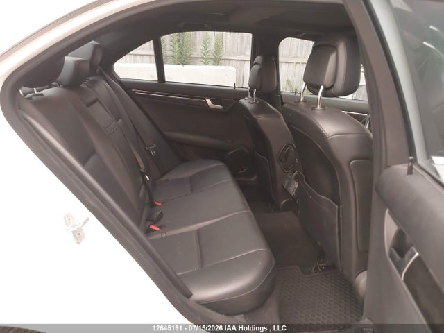 12645191 :رقم المزاد ، WDDGF8BB1CA697757 vin ، 2012 Mercedes-benz C 300 4matic مزاد بيع