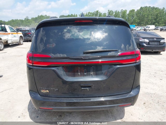 Chrysler Pacifica Touring L 2022 2C4RC1BG0NR145275 Image 16