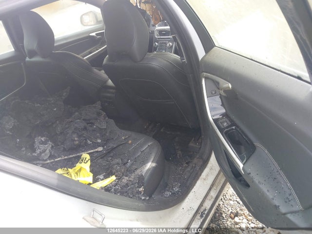 Volvo V60 T6 2016 YV149MSK8G1317858 Image 8