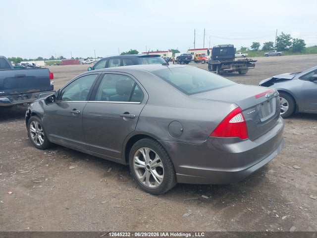 12645232 :رقم المزاد ، 3FAHP0HA2CR403838 vin ، 2012 Ford Fusion Se مزاد بيع