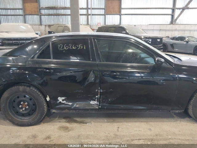 Chrysler 300 Touring 2018 2C3CCAAG5JH265276 Image 14