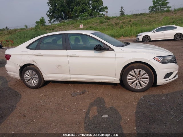 Продажа на аукционе авто 2019 Volkswagen Jetta 1.4 Tsi Comfortline, vin: 3VWC57BU6KM008463, номер лота: 12645250