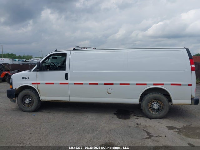 2021 Chevrolet Express G2500 მანქანა იყიდება აუქციონზე, vin: 1GCWGBFPXM1180321, აუქციონის ნომერი: 12645272