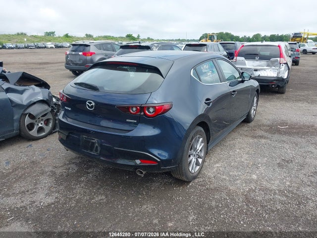 Mazda 3 SELECT 2022 JM1BPAK7XN1501497 Image 4
