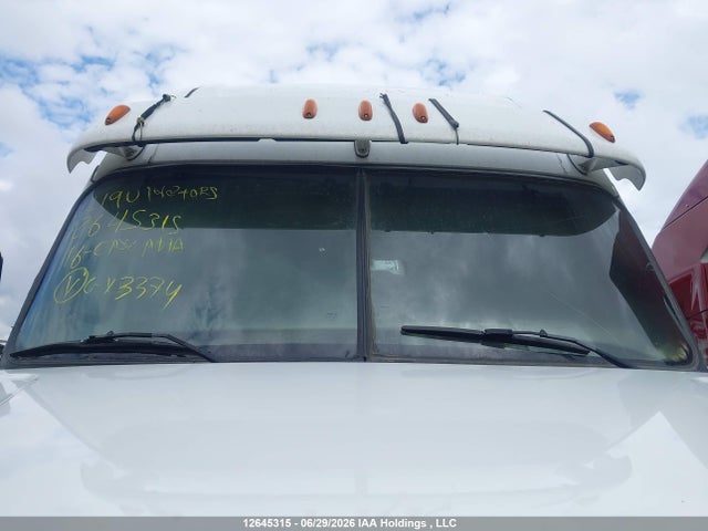 Freightliner Cascadia 125 2016 3AKJGLD56GSGX3374 Image 16