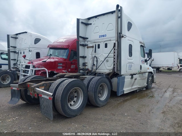 Freightliner Cascadia 125 2016 3AKJGLD56GSGX3374 Image 4