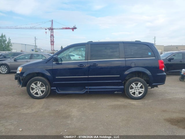 Продаж на аукціоні авто 2015 Dodge Grand Caravan Crew, vin: 2C4RDGDG8FR616765, номер лоту: 12645317
