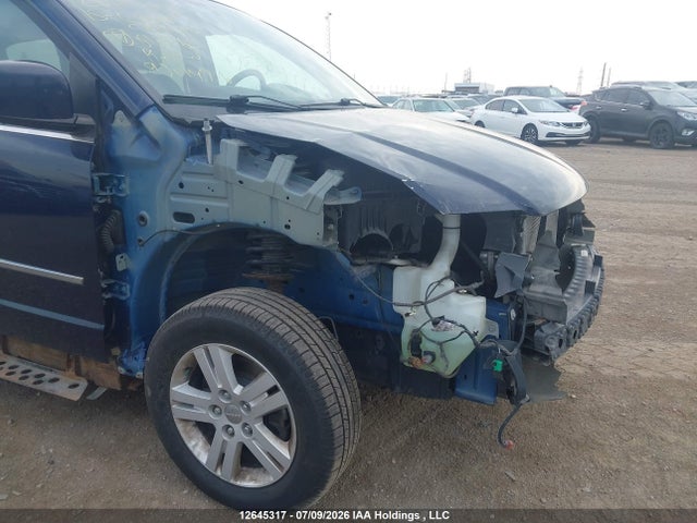 Продаж на аукціоні авто 2015 Dodge Grand Caravan Crew, vin: 2C4RDGDG8FR616765, номер лоту: 12645317