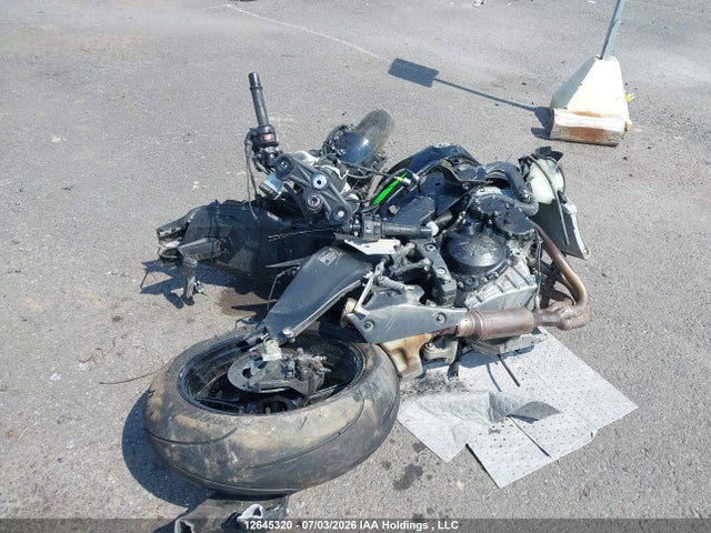 2025 Kawasaki Zx636 K მანქანა იყიდება აუქციონზე, vin: JKBZXJJ15SA025639, აუქციონის ნომერი: 12645320