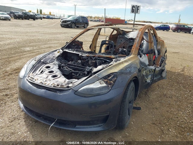 Tesla MODEL 3 2023 5YJ3E1EA6PF699619 Image 2