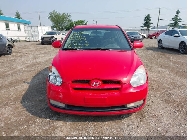 2007 Hyundai Accent Gs მანქანა იყიდება აუქციონზე, vin: KMHCN35C37U042616, აუქციონის ნომერი: 12645349