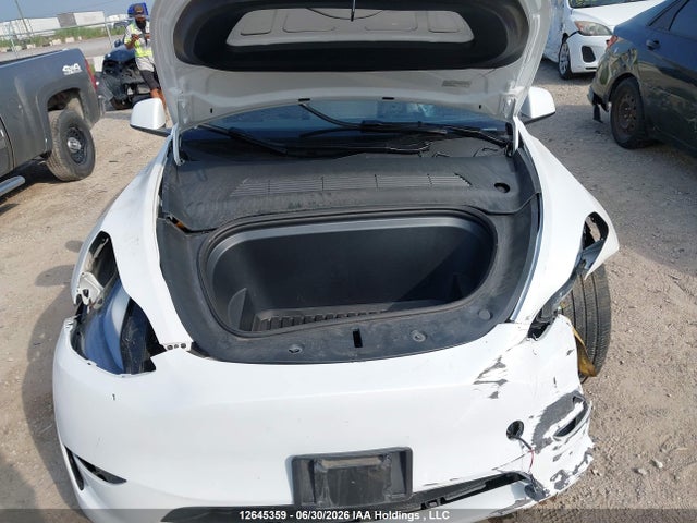 Tesla Model Y Long Range/rwd 2024 LRWYGDFD3RC673048 Image 10
