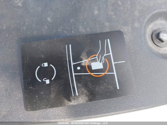 Tesla Model Y Long Range/rwd 2024 LRWYGDFD3RC673048 Image 11