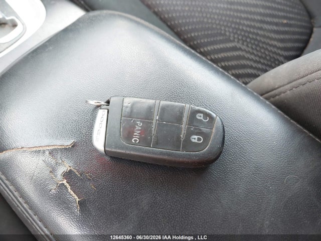12645360 :رقم المزاد ، 3D4PG4FB7BT530016 vin ، 2011 Dodge Journey مزاد بيع