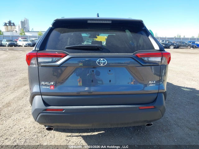 2025 Toyota Rav4 Xle/xle Premium მანქანა იყიდება აუქციონზე, vin: 2T3R1RFV5SC545221, აუქციონის ნომერი: 12645388