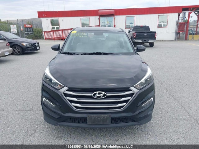 Продаж на аукціоні авто 2017 Hyundai Tucson, vin: KM8J2CA47HU521489, номер лоту: 12645397