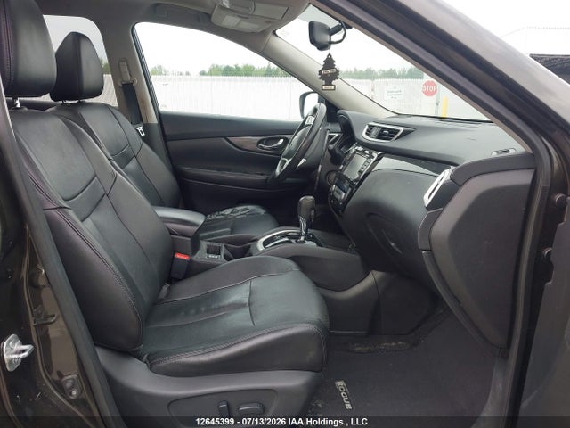 5N1AT2MV8FC883233 Nissan Rogue S/sl/sv