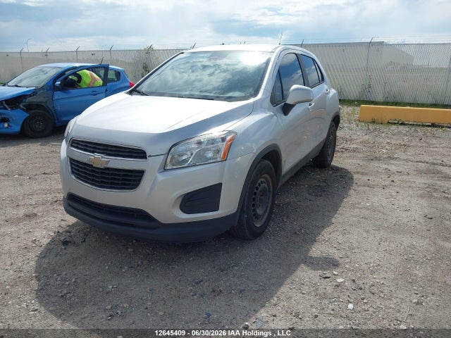Chevrolet TRAX LS 2014 3GNCJKEB1EL199500 Image 2