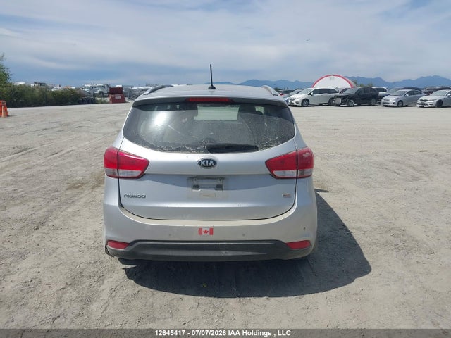 KIA Rondo 2014 KNAHT8A3XE7048313 Image 16