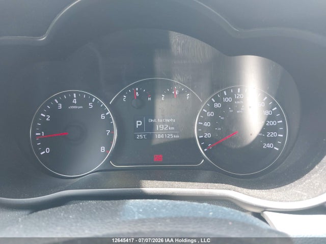 KIA Rondo 2014 KNAHT8A3XE7048313 Image 7