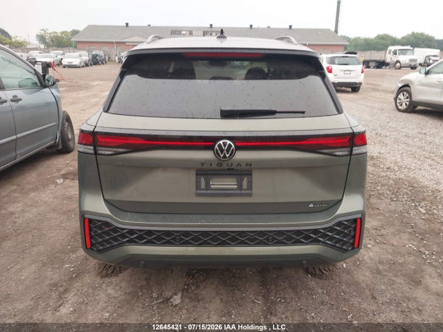 Продажа на аукционе авто 2026 Volkswagen Tiguan Comfortline R-line Black Edition 4motion, vin: 3VVGR7RM2TM090578, номер лота: 12645421