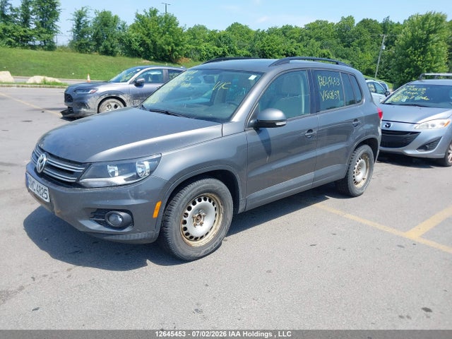 12645453 :رقم المزاد ، WVGJV7AX7FW502659 vin ، 2015 Volkswagen Tiguan Comfortline/highline/special Edition/trendline مزاد بيع