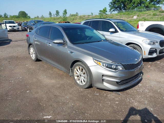 Auction sale of the 2016 Kia Optima Ex/ex Tech, vin: 5XXGU4L30GG096432, lot number: 12645498