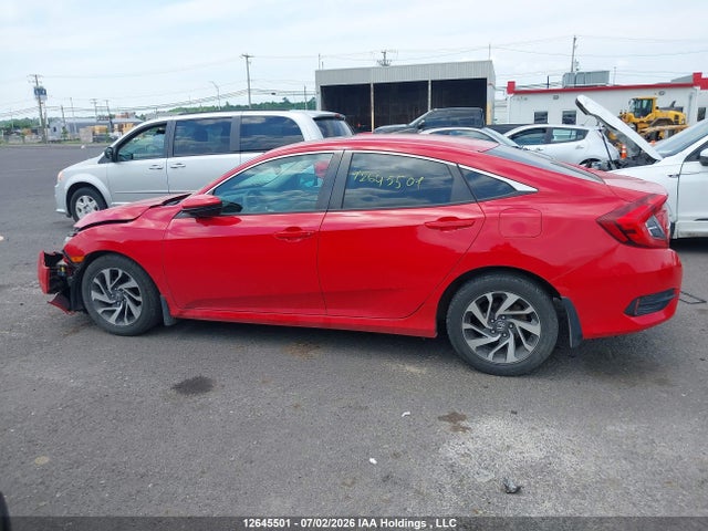 Honda CIVIC EX 2018 2HGFC2F8XJH009569 Image 14