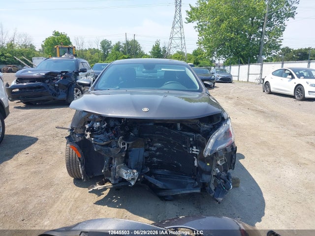 1C3CCCFB6FN755524 Chrysler 200 LX