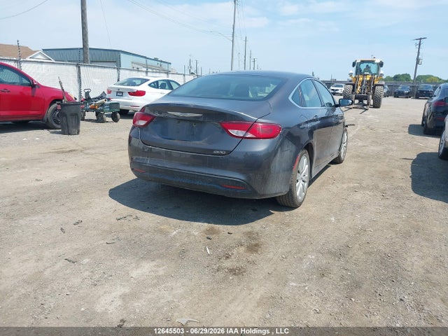 1C3CCCFB6FN755524 Chrysler 200 LX